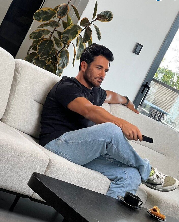 چیدمان مدرن و امروزی جهیزیه آیسان آقاخانی