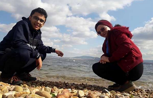 رقیه شادخواه